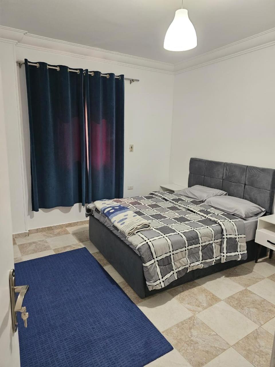 American Oasis: 3-bedroom With Garden *
